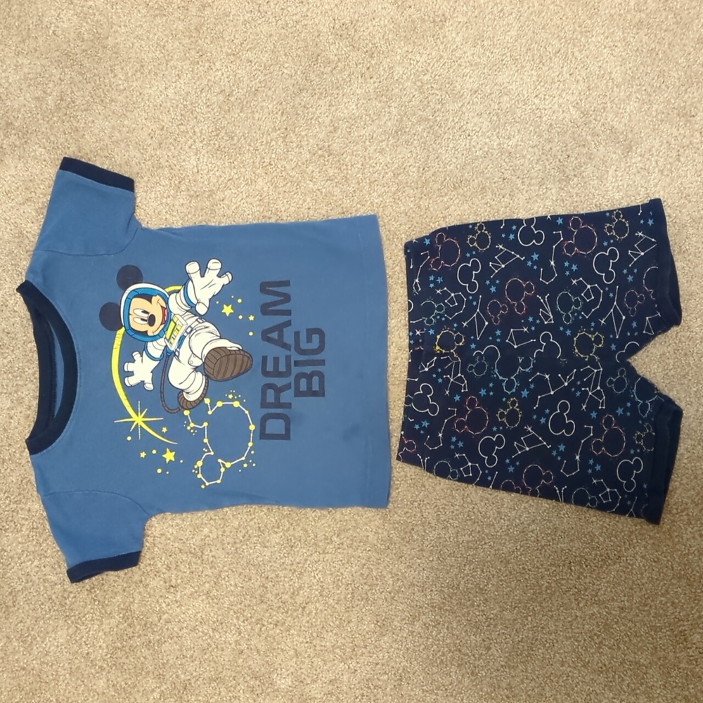 Old Navy Disney Mickey Mouse Dream Big Short Sleeve Pajamas